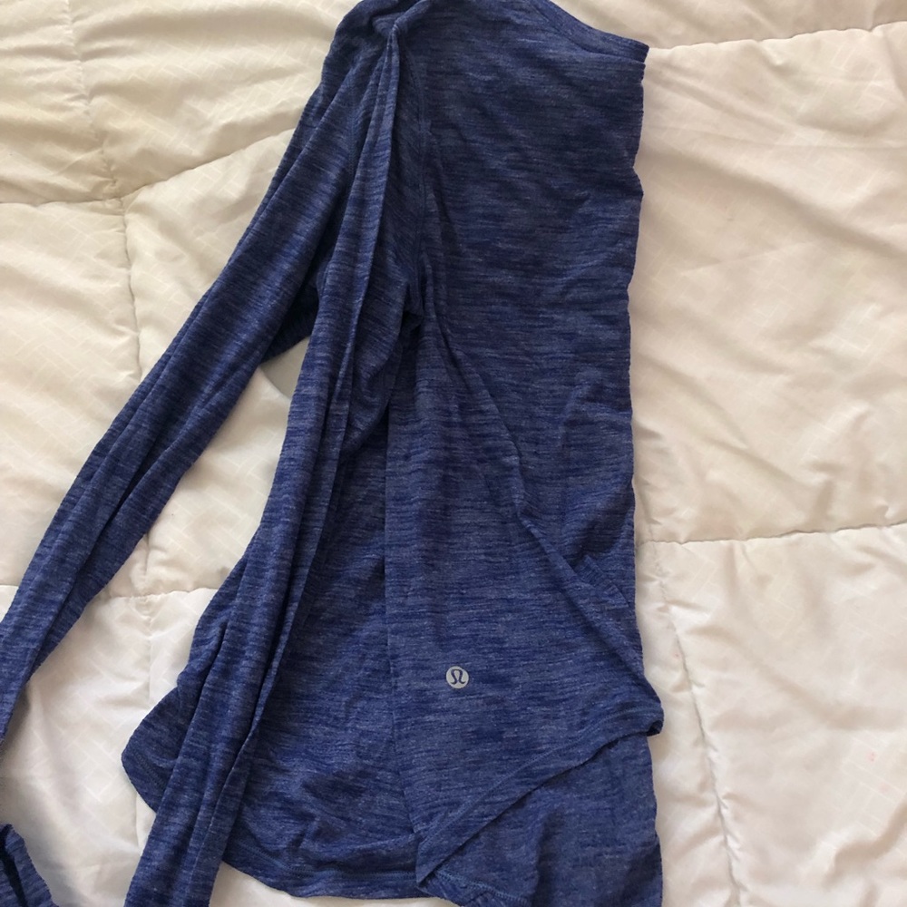 Blue lululemon long sleeve